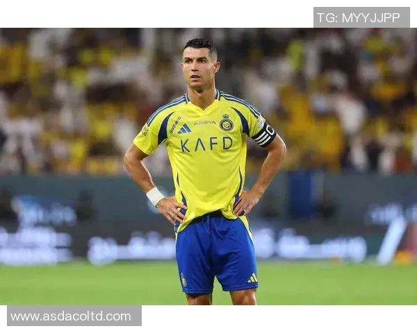 全球足球二代球星汇总名单解析与背景介绍